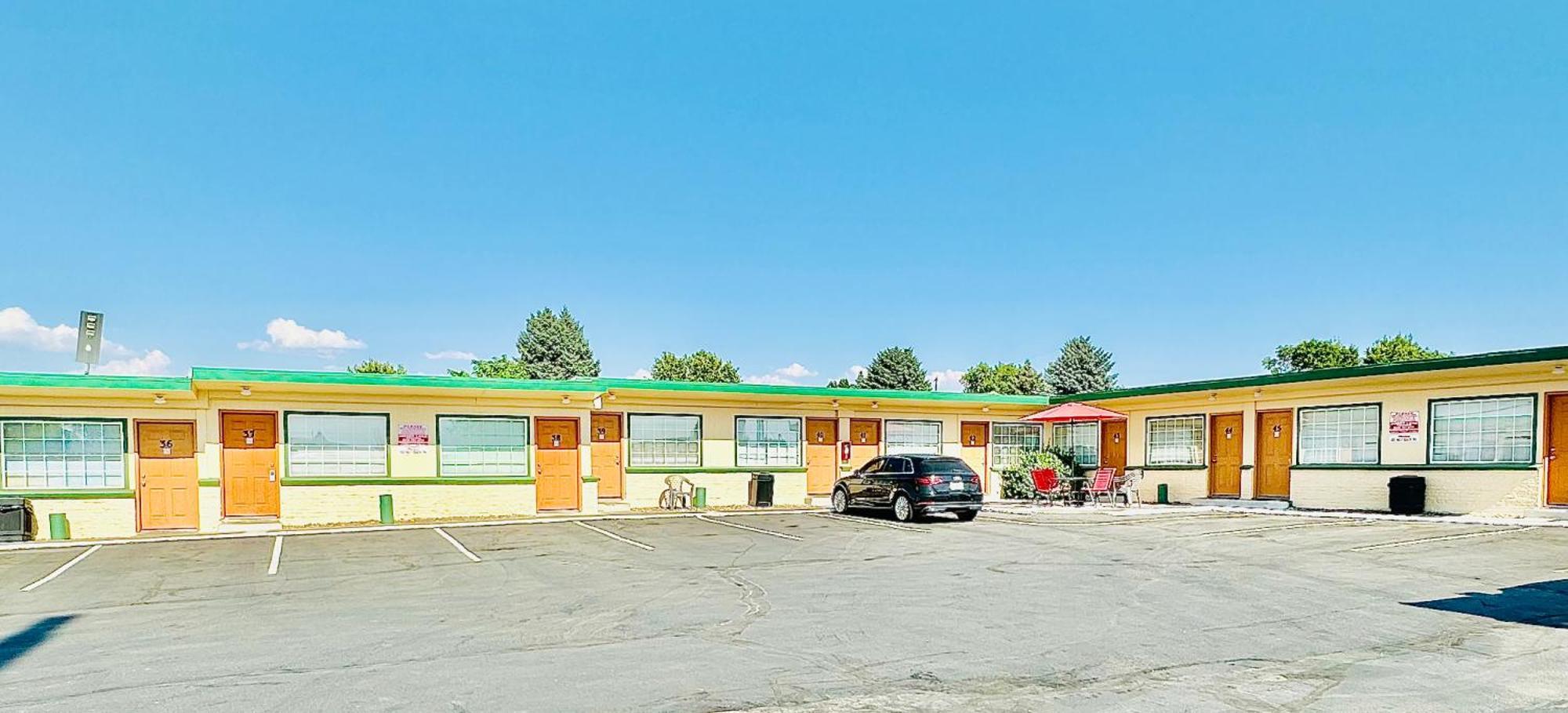 Sage N Sand Motel Moses Lake Zewnętrze zdjęcie