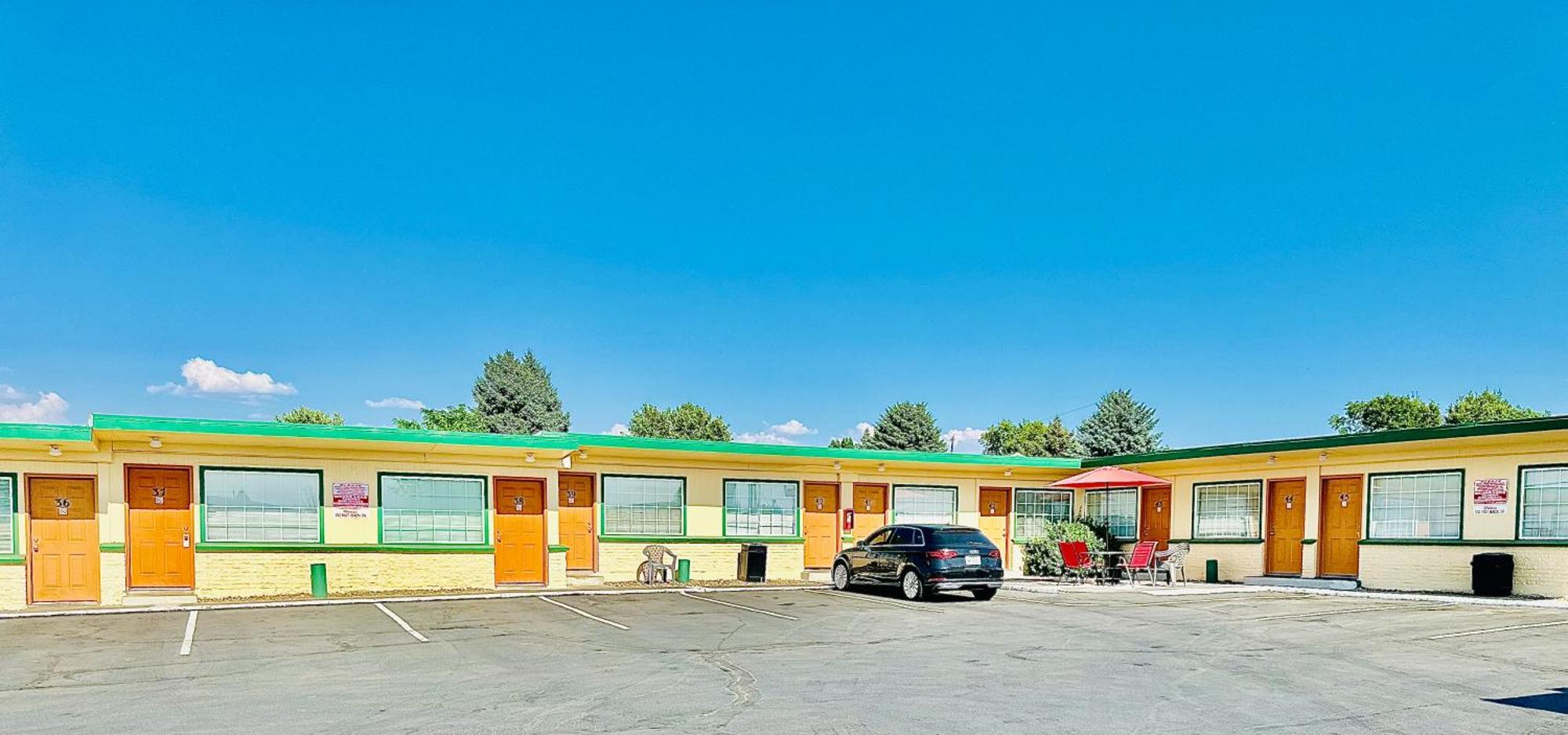 Sage N Sand Motel Moses Lake Zewnętrze zdjęcie