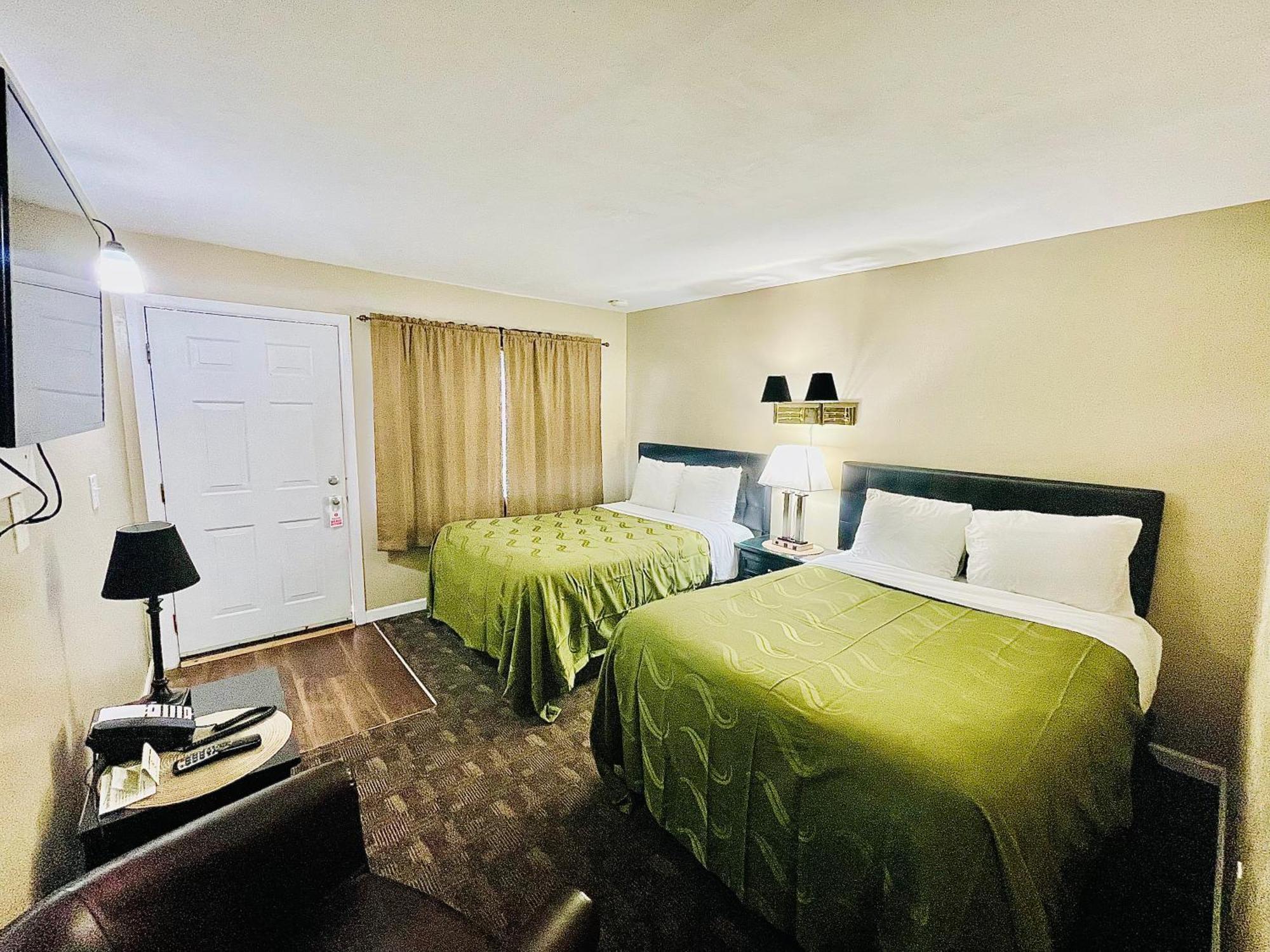 Sage N Sand Motel Moses Lake Zewnętrze zdjęcie